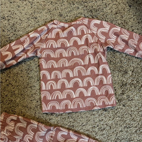 Little One Shop Kids Rainbow Pattern Sweat set/ lounge set - Picture 8 of 9